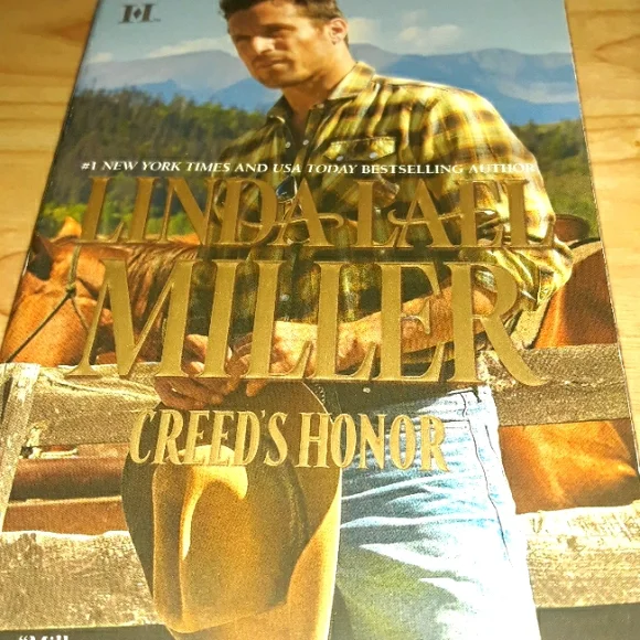 2 Linda Lael Miller Paperback Books, Creed's Honor, Ragged Rainbows - Picture 2 of 9